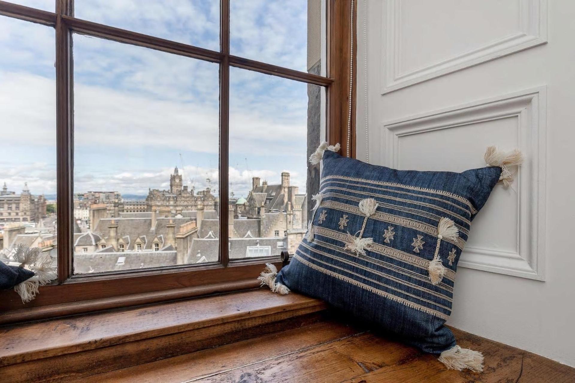 Apartmán Stunning Panoramic Views: Heart Of The Royal Mile EDI Exteriér fotografie